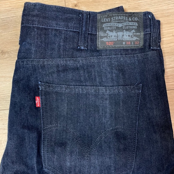 Levi Jeans - Picture 2 of 3